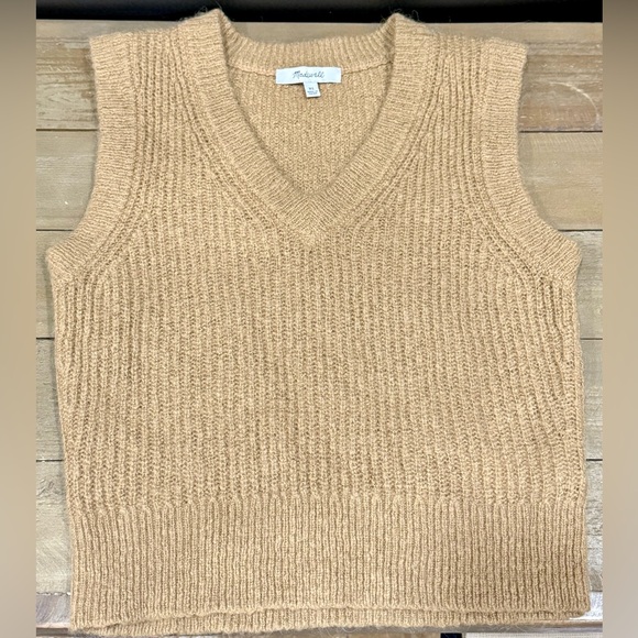 Madewell
Shrunken Crop Sweater Vest Sz XS - Picture 4 of 6